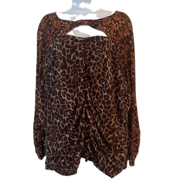 Cato Leopard Print Floral Sleeve Twist Front Cutout Tunic Top Women's, 28W - Picture 1 of 4